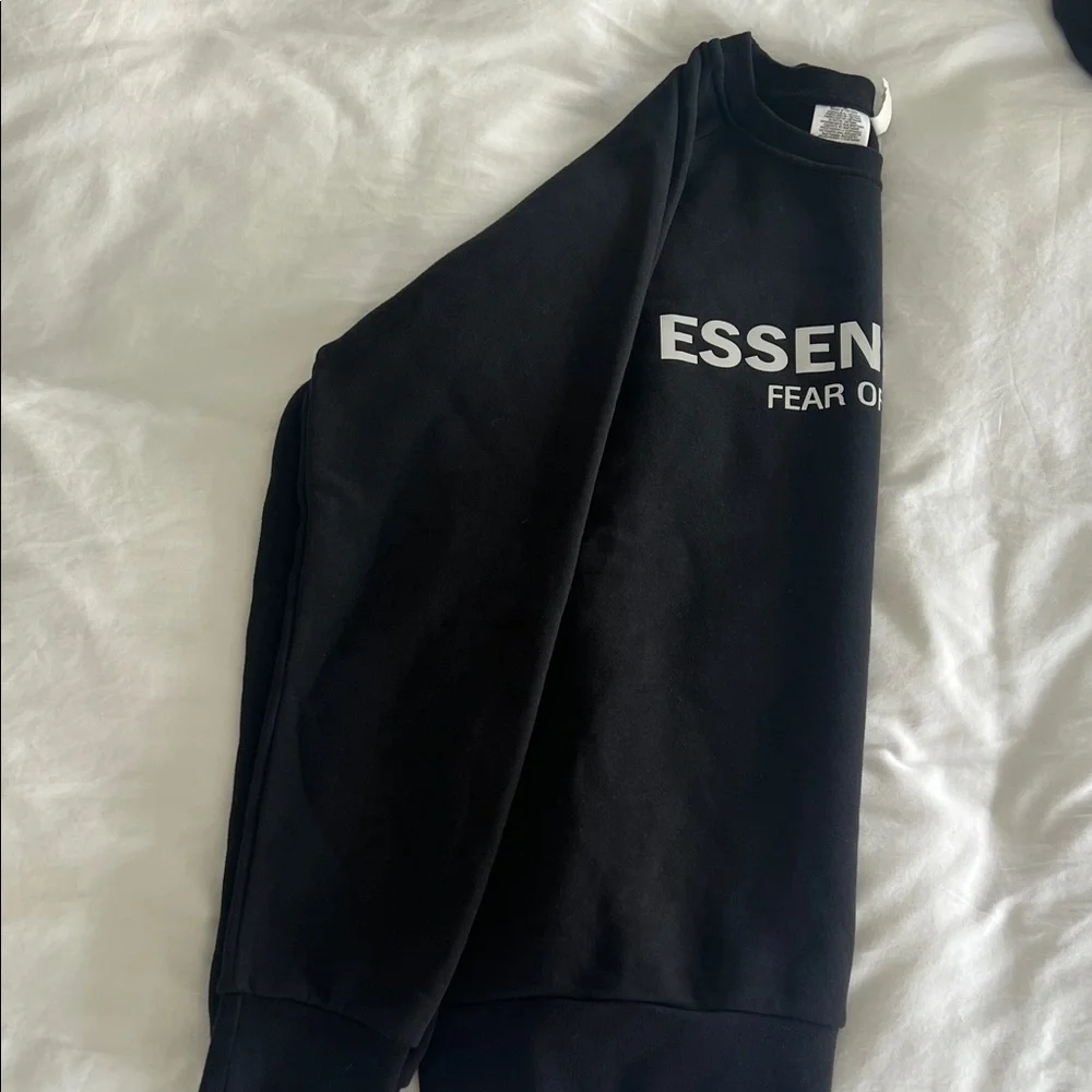 Fear of God Essentials Crewneck Black Sweater - Picture 7 of 7